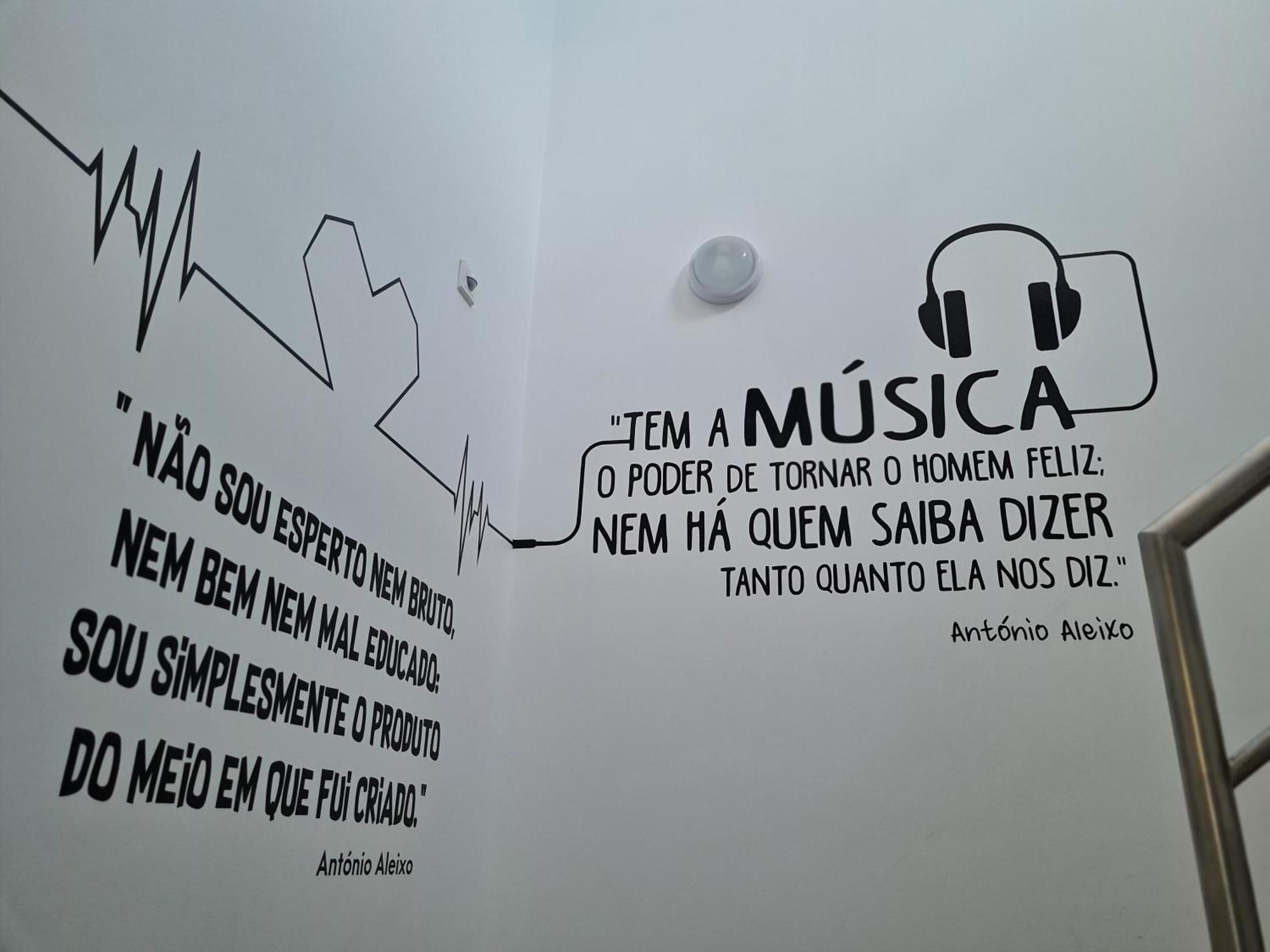 Hostel Supremo Armação de Pêra Eksteriør billede
